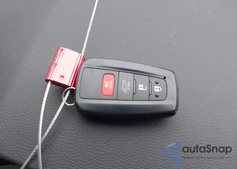 2025 Toyota Rav4 Xle Premium from USA, damaged, VIN 2T3A1RFV9SW532080